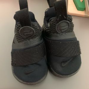 Nike baby prestos